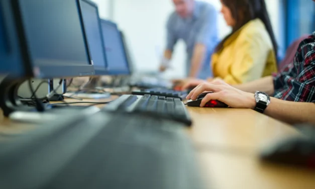 Tech talent say they’re job hunting amid concerns about layoffs
