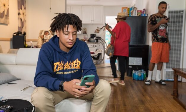 Teens discuss how social media reshapes childhood in FX docuseries