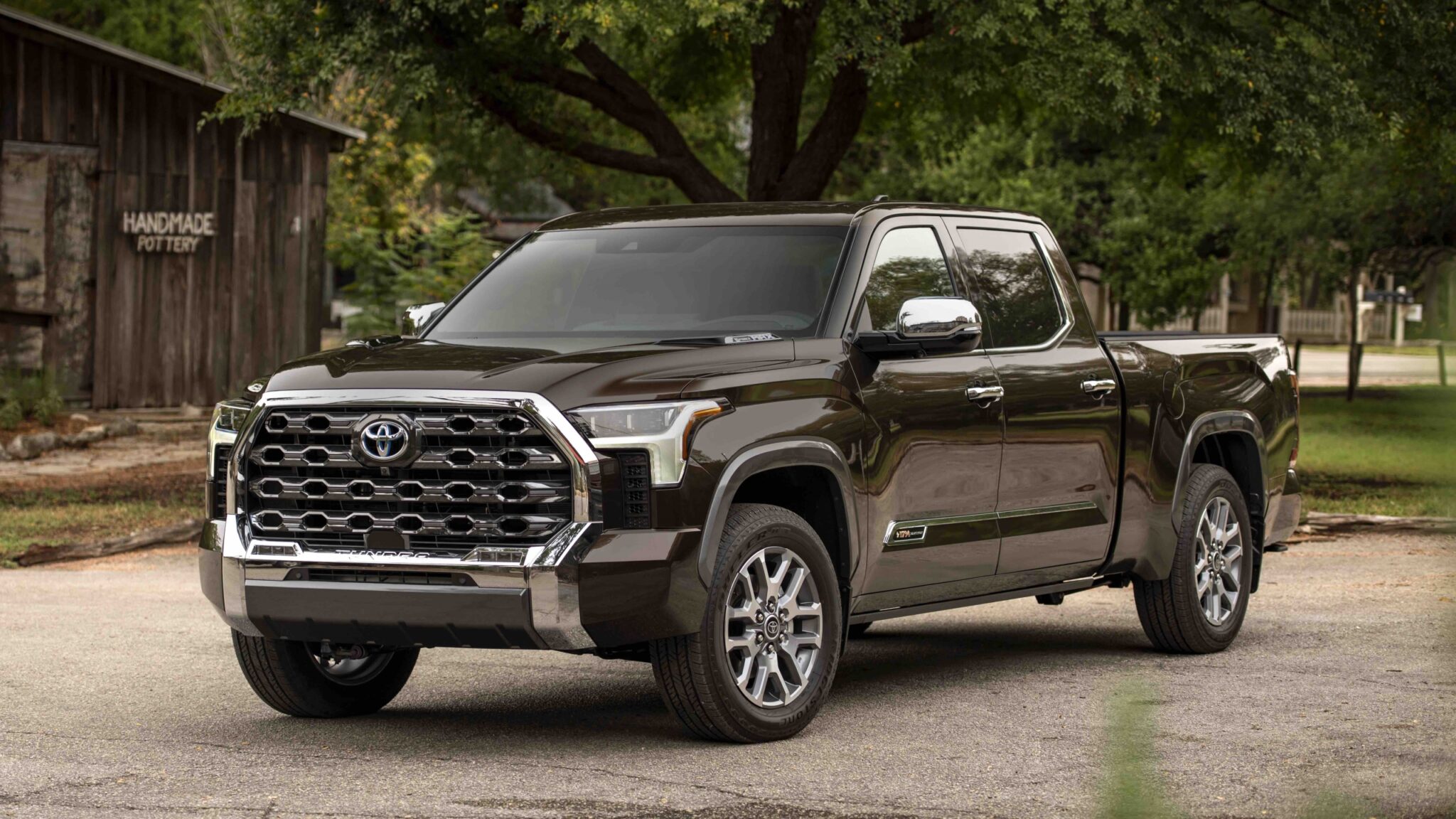 2022_Toyota_Tundra_1794_Edition_Smoked_Mesquite_054.jpeg