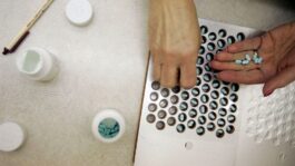 Pharmacy-Technician-dispense-pills-1296×728-header-1024×575-1.jpeg