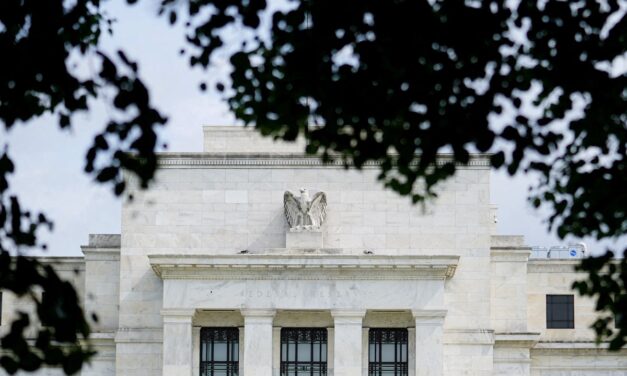 US banks saw weaker loan demand in the third quarter, Fed survey shows