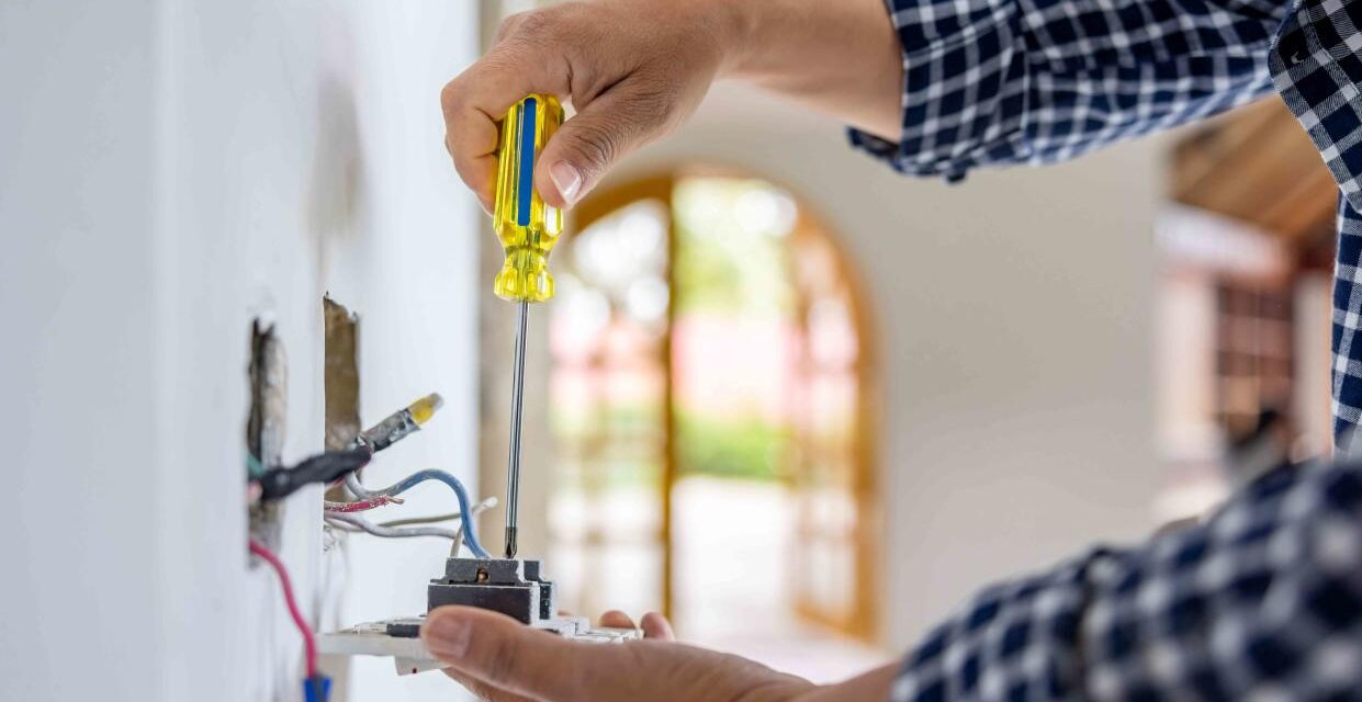 7 Home Projects You Should Never DIY, According To Pros