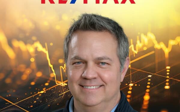 Is RE/MAX starting to turn things around?