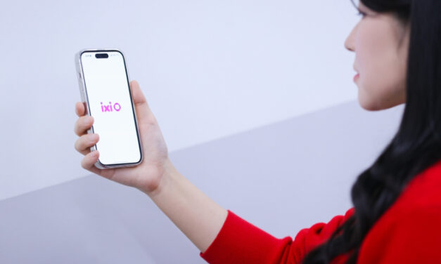 Samsung Electronics, LG Uplus to jointly develop ixi-O AI smartphone