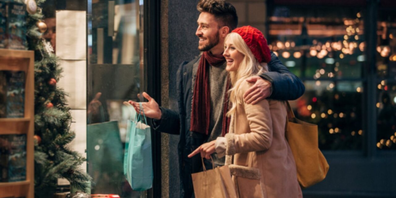 Apparel, Gift Cards Top Consumer’s Holiday Shopping List