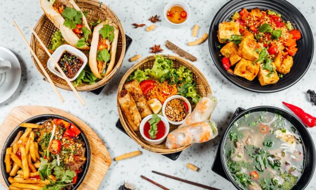 From Hot Honey to Vietnamese: 2025’s Hottest Restaurant Trends