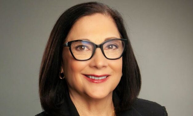 How Signet Jewelers CFO’s Strategies Brought The Company New Sparkle
