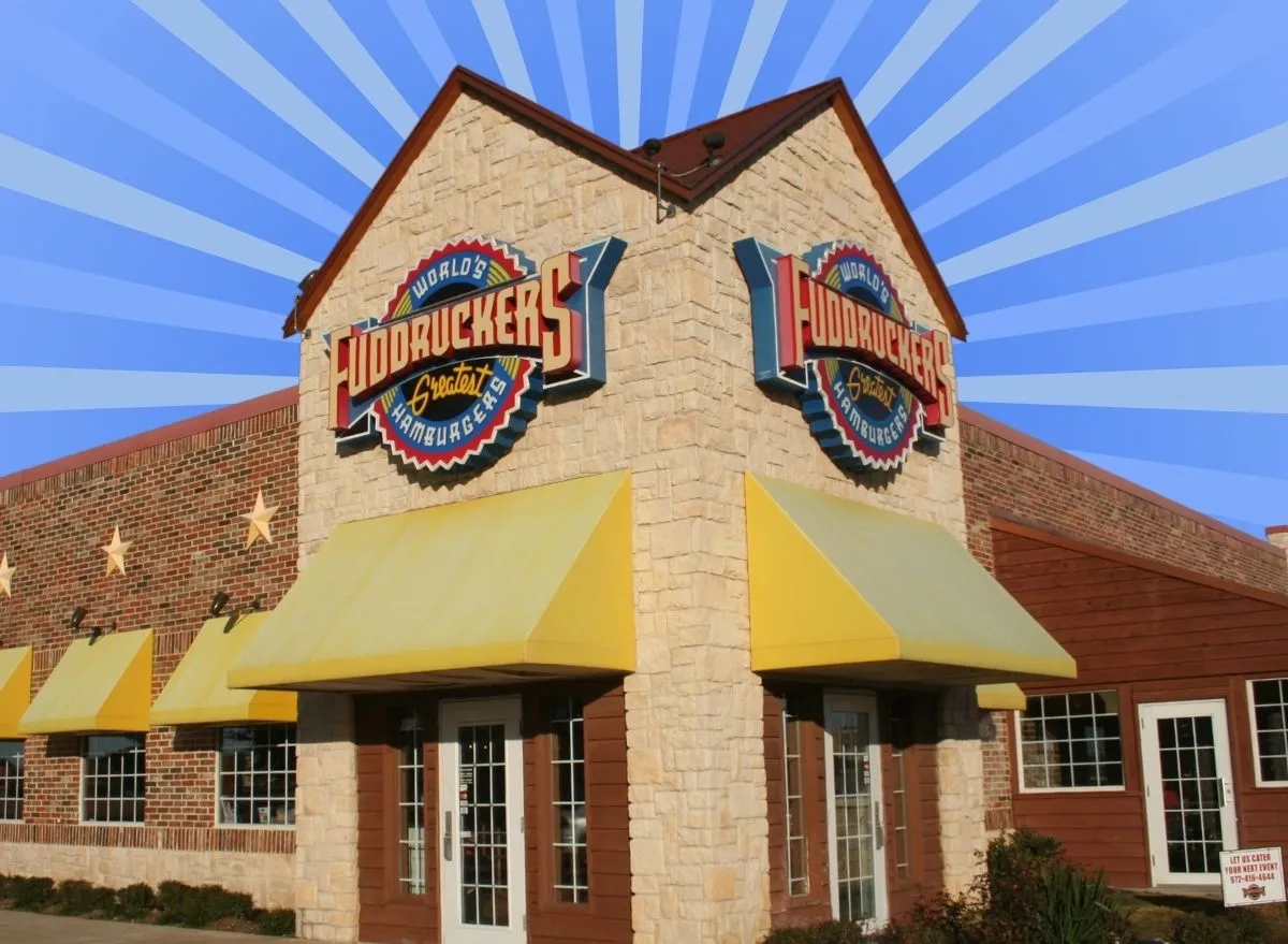 Fuddruckers-restaurant.webp