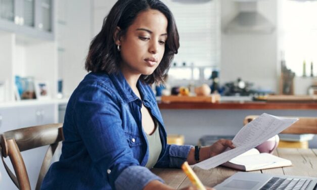 5 Game-Changing Financial Questions to Ask Yourself Before 2025