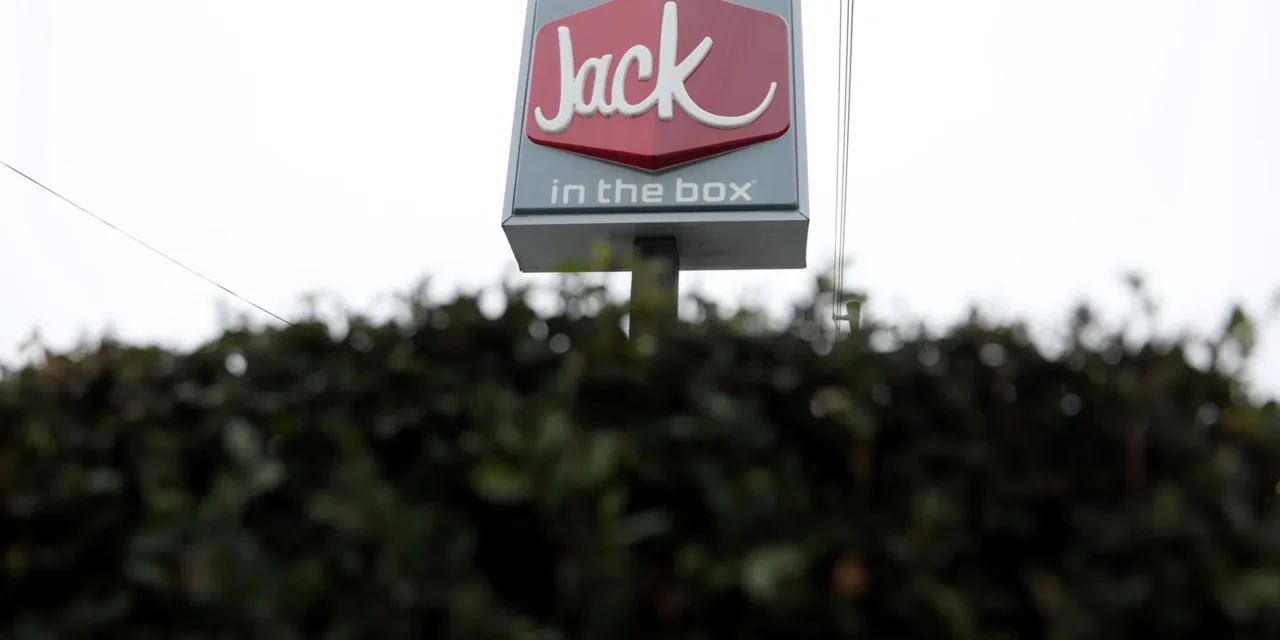 Jack in the Box eliminates COO position