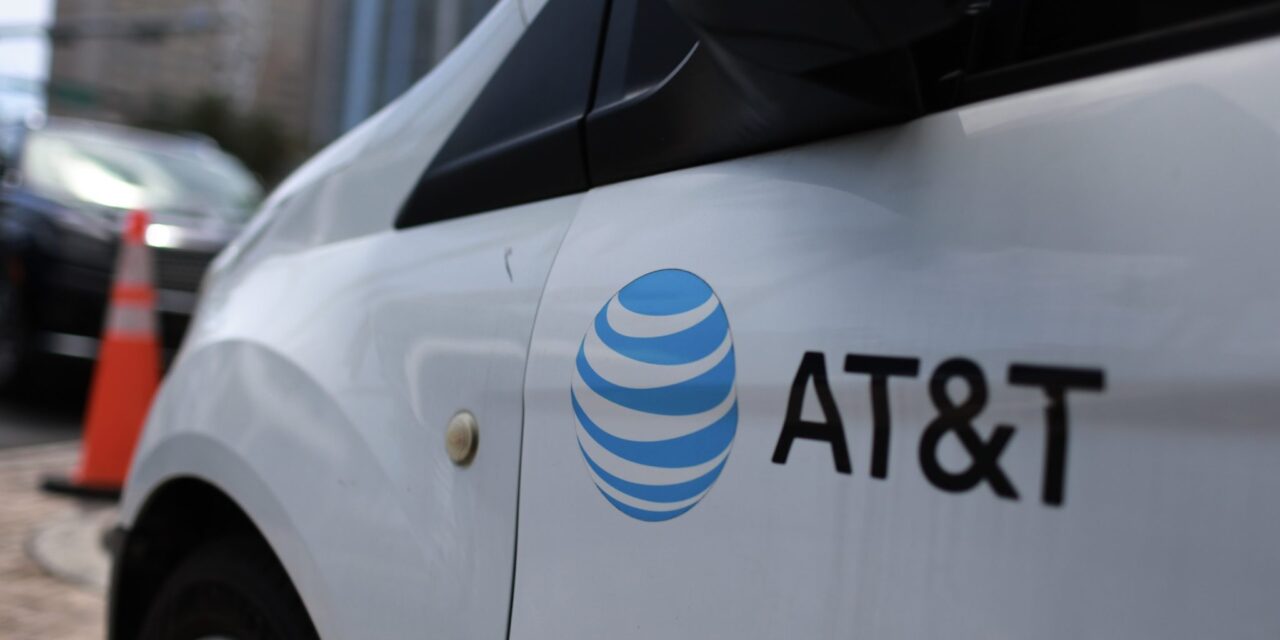 AT&T says it won’t build fiber home Internet in half of its wireline footprint