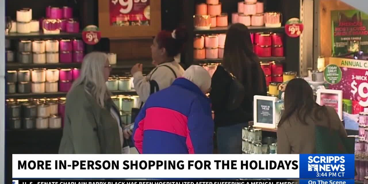 More Americans prefer shopping in-person this holiday season