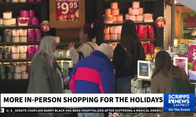 More Americans prefer shopping in-person this holiday season