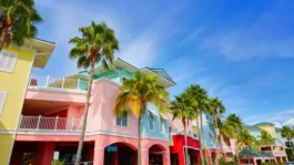 Fort-Myers-Florida-Houses-Homes-Real-Estate-Housing-Market-iStock.webp