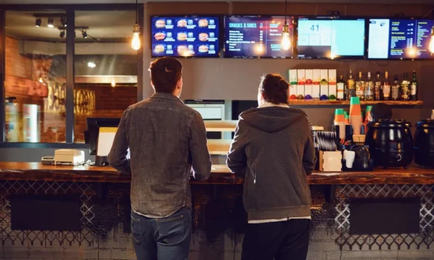 Restaurant spending to increase slightly in 2025: Fitch