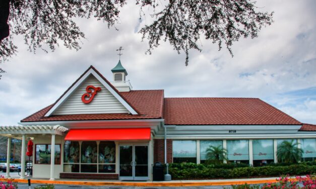 This Iconic Restaurant Chain Has Lost 90% of Its Locations—And Just Shut Another Down