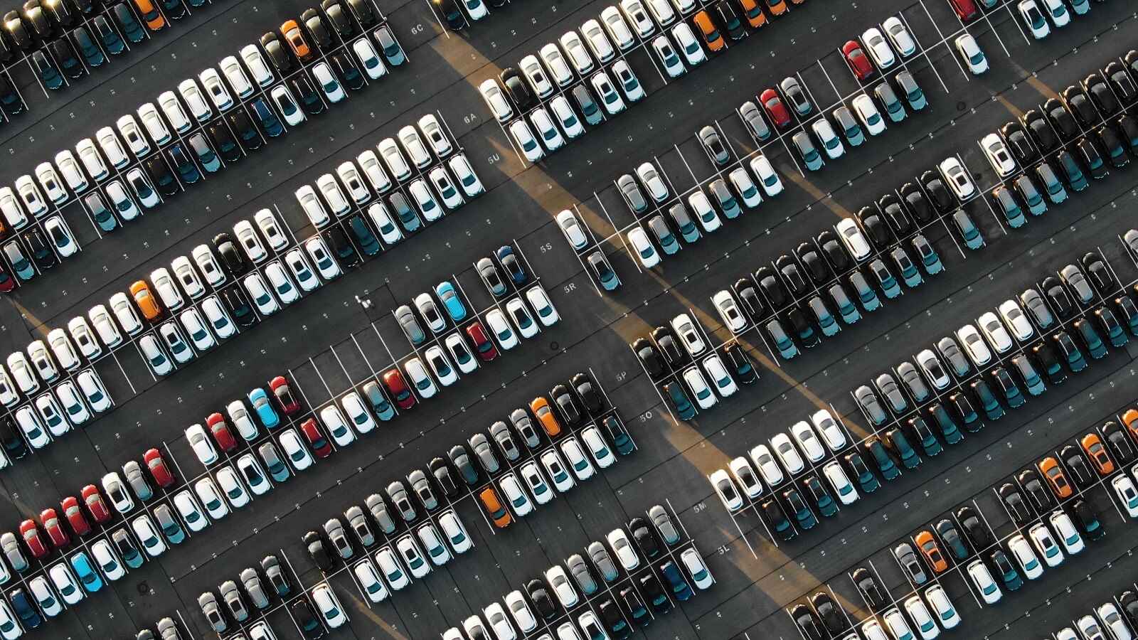 parked-cars-aerial-view.jpeg