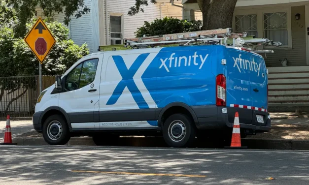 Comcast sheds broadband, cable TV subscribers in Q4