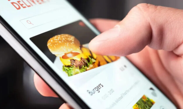 Most customers prefer ordering delivery directly from restaurants