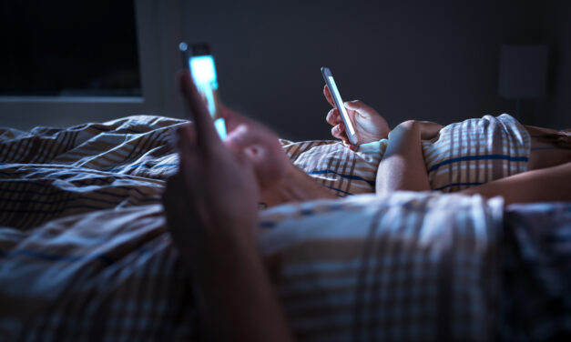 210 million people are now addicted to social media: This is how to detox from your phone