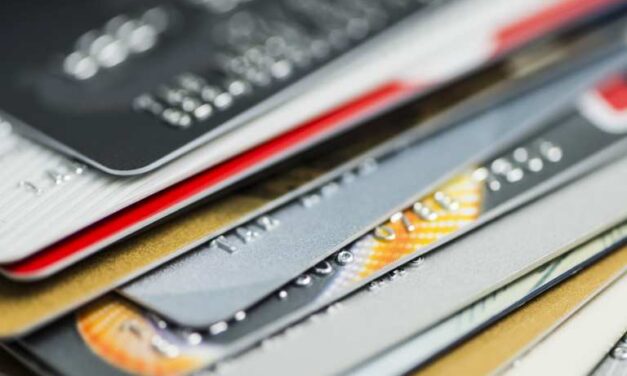 Senate Bill Would Cap Credit Card Interest Rates at 10%