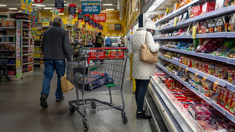 Map: US states where people spend the most and least on groceries