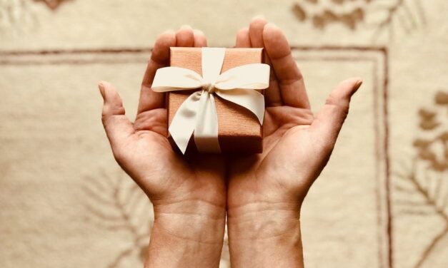 Gift card sales continue to buck the sluggish retail trend