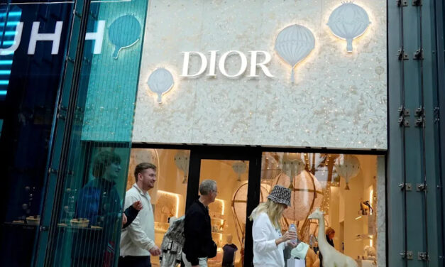Apparel, luxury spending fell in the beginning of 2025: report