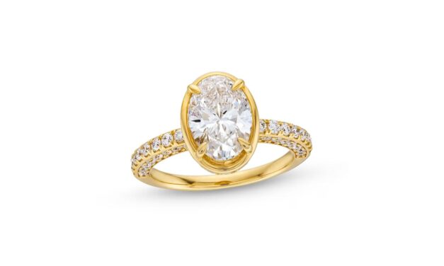 Signet Jewelers to Close Stores, Cut Staff Amid Declining Sales