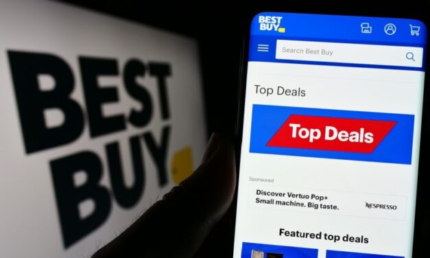 Best Buy Courts Influencers to Tap $32 Billion Creator Market