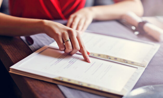 How restaurants trick you into spending more money using ‘menu psychology’