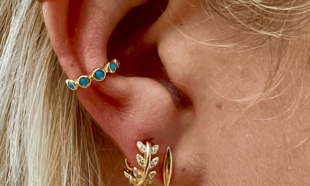 Cuff Earrings Take Over the Ear Party Trend