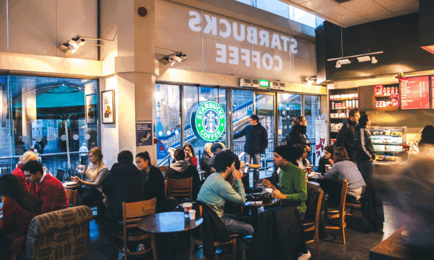 Starbucks Adjusts Reusable Cup Rewards to Favor Larger Orders