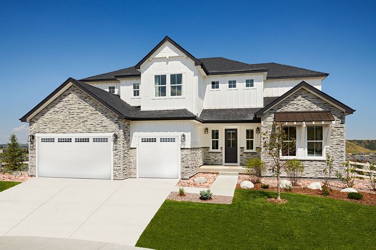 June’s Modest Uptick in New Home Sales Signals Buyer Hesitation