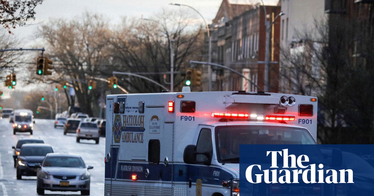 ‘A state of crisis’: record number of Americans are pessimistic about US healthcare system | US healthcare | The Guardian
