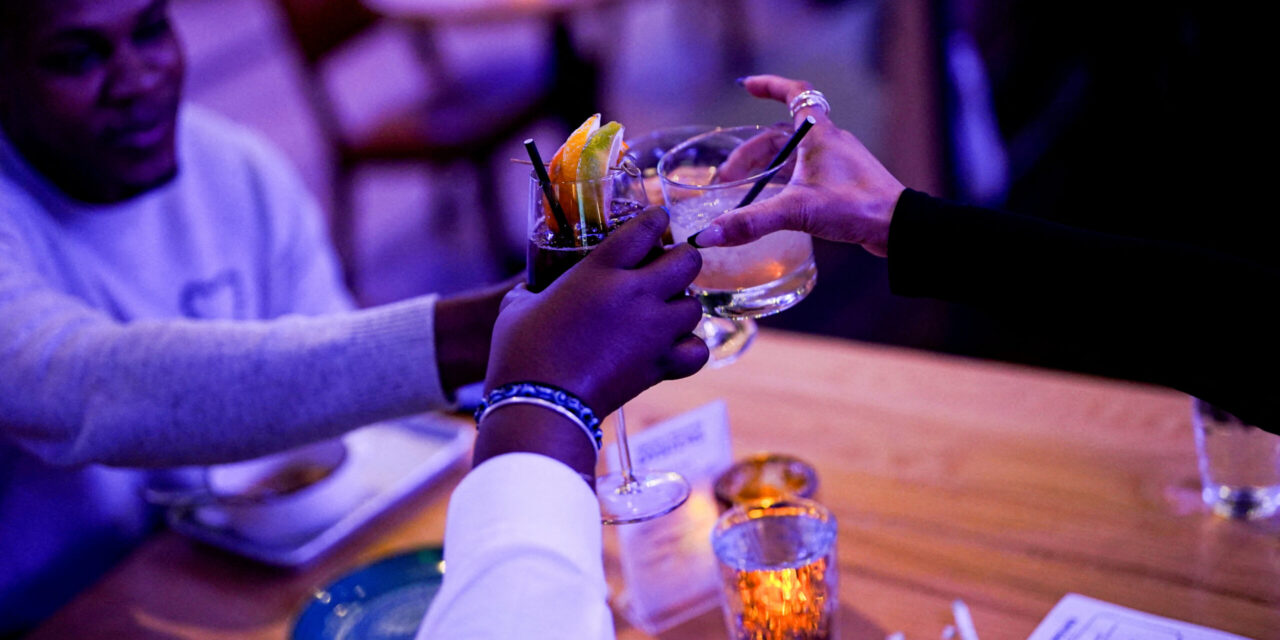 Restaurants lead US job growth as consumers seek treats