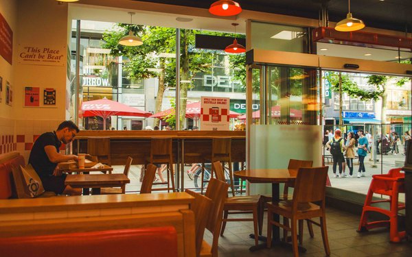 Dining Out Dwindles: Consumers Plan To Cut Restaurant Spending In 2026