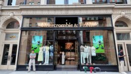 Abercrombie & Fitch begins selling Sperry, Hunter and Puma 108322847-1781644794255-still1.jpg