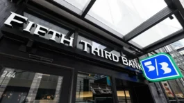 Fifth Third to shutter 81 branches, mostly in Michigan | Banking Dive Z3M6Ly9kaXZlc2l0ZS1zdG9yYWdlL2RpdmVpbWFnZS8xNl85X2ZpZnRoX3RoaXJkX2JyYW5jaF9leHRlcmlvcl9zaWduYWdlX3pvb20xeC5wbmc.webp