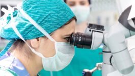 ths-banner-thunderbird-microscope-surgery-700x532-1.jpg