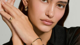 Mejuri_Janis_Bangle_Set.jpg