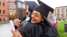 Best Checking and Savings Accounts for New College Grads in 2026 108314879-1780346152484-gettyimages-2200474161-dsc07537