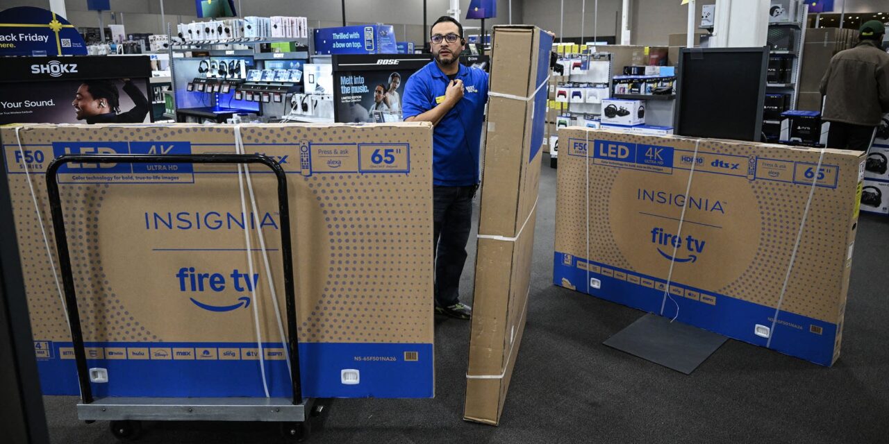 Best Buy sales up as consumers spend on electronics