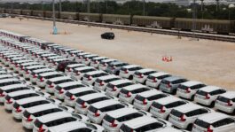 Alternative-fuel vehicles hit record market share in June after Iran war 6PLBO6K2WJKEBCDEMJVLOLB2LE.jpg