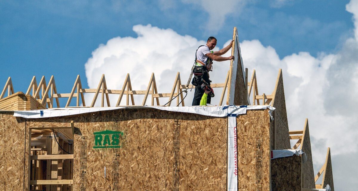 Homebuilders See Materials Costs Jump 6.7% in a Year