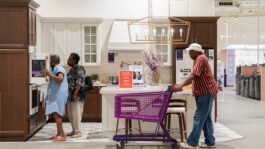 Home improvement retailer Wayfair betting big on new stores 90874908007-wayfairbg-57-bi-6-t-2-ycfdzrgnwii-7-zzw-2-fna-scaled-1.jpg