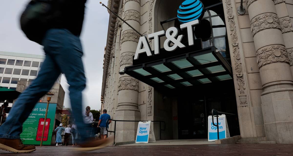 AT&T completes billion-dollar acquisition as pressure rises – TheStreet