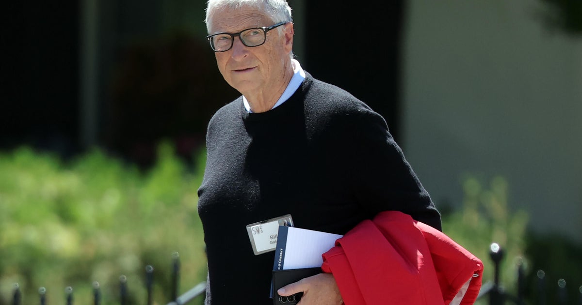 Bill Gates issues stark warning about AI’s impact on American jobs – CBS News