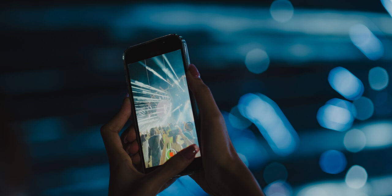 Global smartphones priced below $400 will decline by 22% as memory costs soar