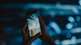 Global smartphones priced below $400 will decline by 22% as memory costs soar global-smartphones-priced-below-400-will-decline-by-22percent-as-memory-costs-soar-gettyimages-2221430985.jpg